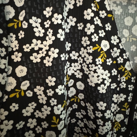 XL Scrubs Elle top & HeartSoul bottom EUC - Picture 3 of 5